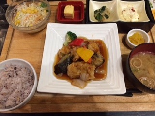 1704175.jpg